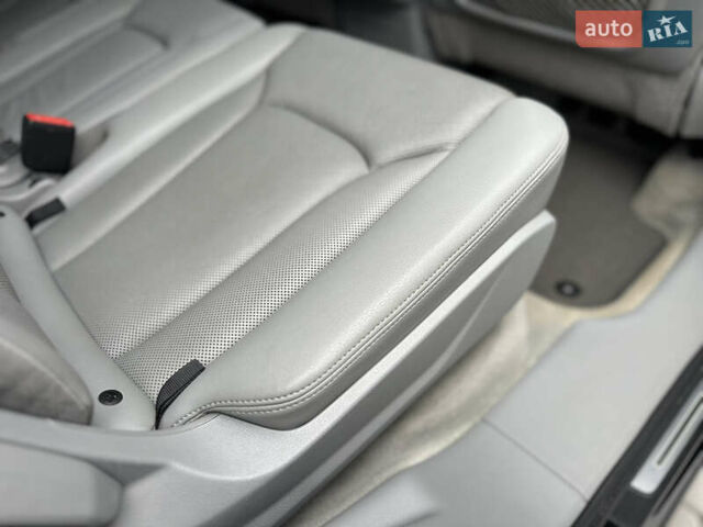 Синій Ауді Ку 7, об'ємом двигуна 3 л та пробігом 218 тис. км за 26500 $, фото 101 на Automoto.ua