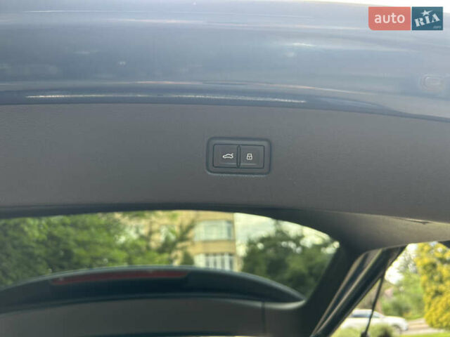 Синий Ауди Ку 7, объемом двигателя 1.98 л и пробегом 220 тыс. км за 26200 $, фото 10 на Automoto.ua