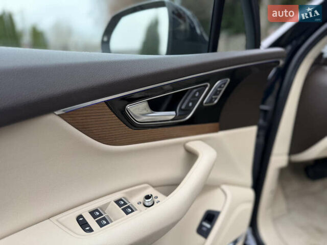 Синій Ауді Ку 7, об'ємом двигуна 3 л та пробігом 158 тис. км за 25500 $, фото 18 на Automoto.ua