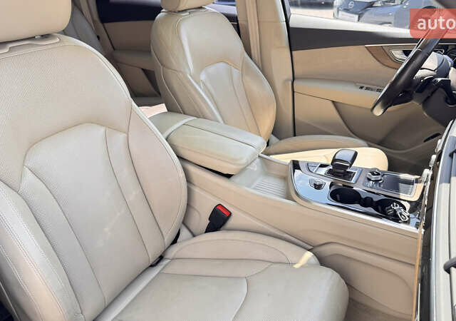 Синий Ауди Ку 7, объемом двигателя 2.97 л и пробегом 127 тыс. км за 42500 $, фото 14 на Automoto.ua