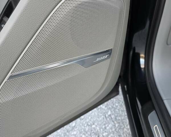 Синий Ауди Ку 7, объемом двигателя 3 л и пробегом 111 тыс. км за 31000 $, фото 18 на Automoto.ua