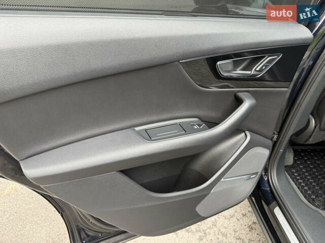 Синий Ауди Ку 7, объемом двигателя 3 л и пробегом 238 тыс. км за 24500 $, фото 24 на Automoto.ua