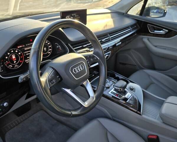 Синий Ауди Ку 7, объемом двигателя 3 л и пробегом 111 тыс. км за 31000 $, фото 36 на Automoto.ua