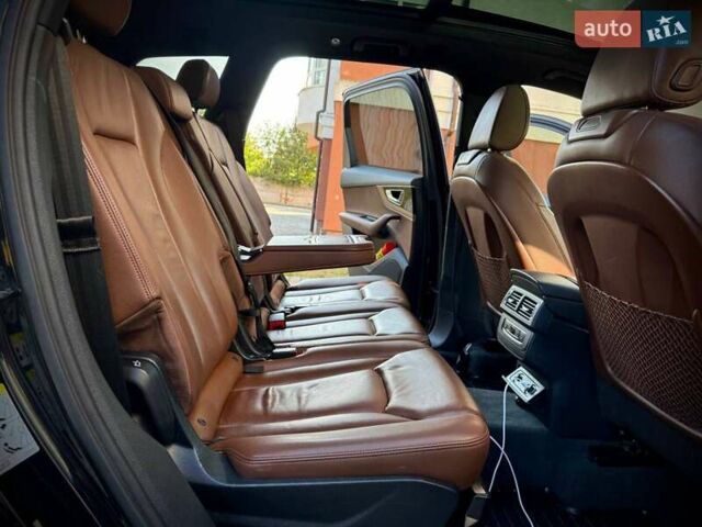 Синій Ауді Ку 7, об'ємом двигуна 2 л та пробігом 258 тис. км за 19950 $, фото 40 на Automoto.ua