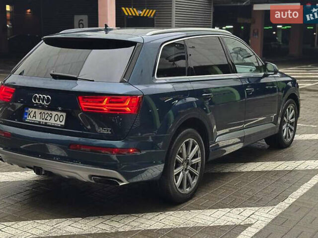 Синий Ауди Ку 7, объемом двигателя 3 л и пробегом 120 тыс. км за 32000 $, фото 1 на Automoto.ua