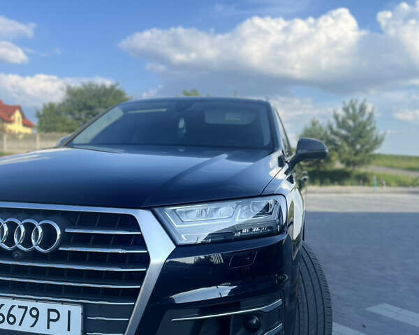 Синий Ауди Ку 7, объемом двигателя 3 л и пробегом 172 тыс. км за 22935 $, фото 1 на Automoto.ua
