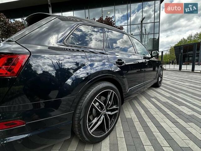 Синий Ауди Ку 7, объемом двигателя 3 л и пробегом 299 тыс. км за 33999 $, фото 3 на Automoto.ua