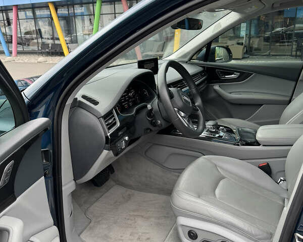 Синій Ауді Ку 7, об'ємом двигуна 3 л та пробігом 175 тис. км за 32000 $, фото 18 на Automoto.ua