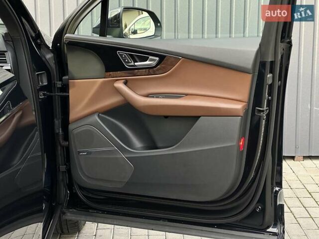 Синий Ауди Ку 7, объемом двигателя 3 л и пробегом 194 тыс. км за 27500 $, фото 59 на Automoto.ua