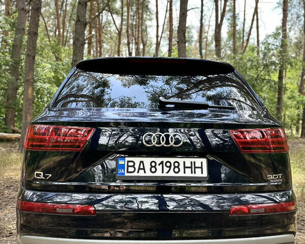 Синий Ауди Ку 7, объемом двигателя 3 л и пробегом 143 тыс. км за 32300 $, фото 4 на Automoto.ua