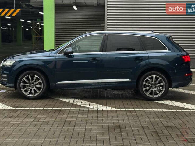 Синий Ауди Ку 7, объемом двигателя 3 л и пробегом 120 тыс. км за 32000 $, фото 5 на Automoto.ua