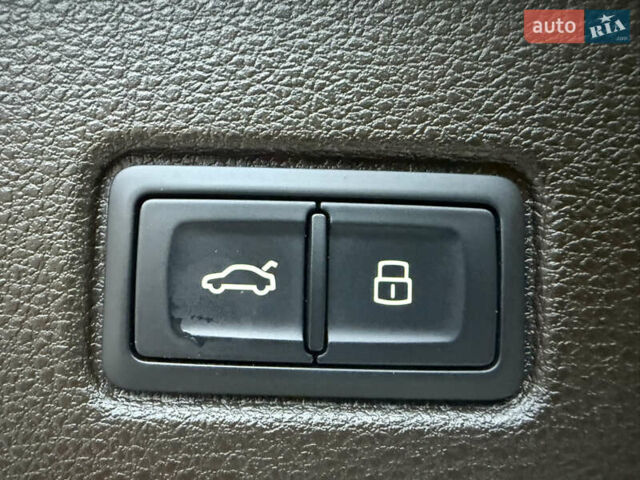 Синий Ауди Ку 7, объемом двигателя 3 л и пробегом 156 тыс. км за 23950 $, фото 35 на Automoto.ua