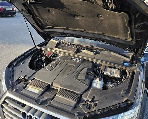 Синий Ауди Ку 7, объемом двигателя 3 л и пробегом 111 тыс. км за 31000 $, фото 19 на Automoto.ua