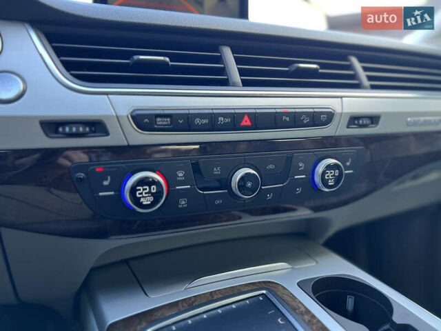 Синий Ауди Ку 7, объемом двигателя 1.98 л и пробегом 135 тыс. км за 26000 $, фото 33 на Automoto.ua