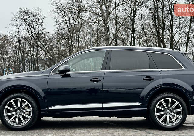 Синий Ауди Ку 7, объемом двигателя 2 л и пробегом 162 тыс. км за 26300 $, фото 4 на Automoto.ua