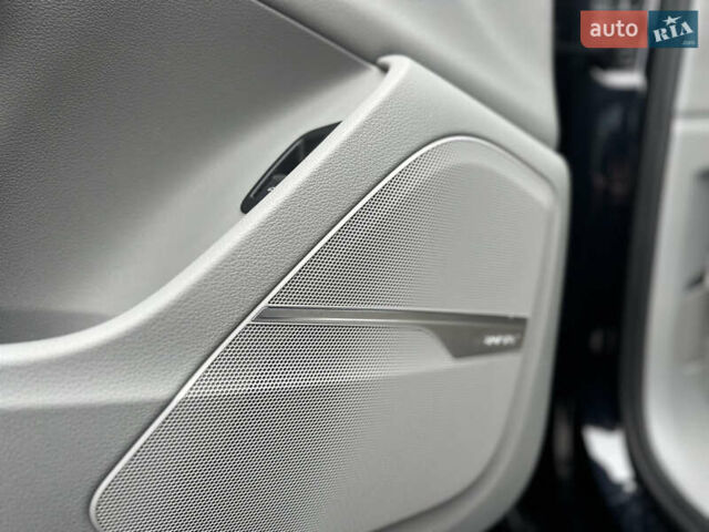 Синій Ауді Ку 7, об'ємом двигуна 3 л та пробігом 218 тис. км за 26500 $, фото 78 на Automoto.ua