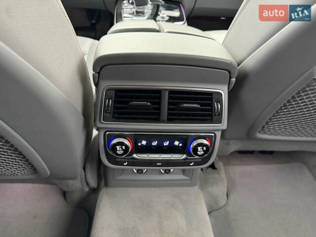 Синій Ауді Ку 7, об'ємом двигуна 3 л та пробігом 76 тис. км за 32900 $, фото 16 на Automoto.ua