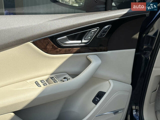 Синій Ауді Ку 7, об'ємом двигуна 3 л та пробігом 223 тис. км за 24600 $, фото 36 на Automoto.ua