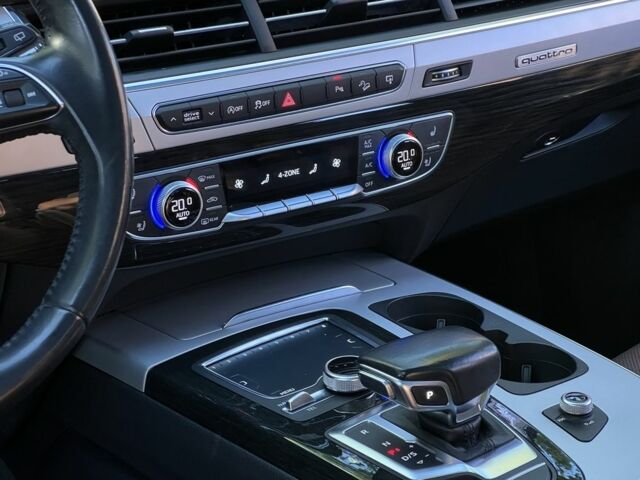 Синий Ауди Ку 7, объемом двигателя 3 л и пробегом 161 тыс. км за 26500 $, фото 7 на Automoto.ua