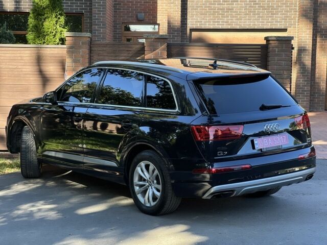 Синий Ауди Ку 7, объемом двигателя 3 л и пробегом 161 тыс. км за 26500 $, фото 1 на Automoto.ua