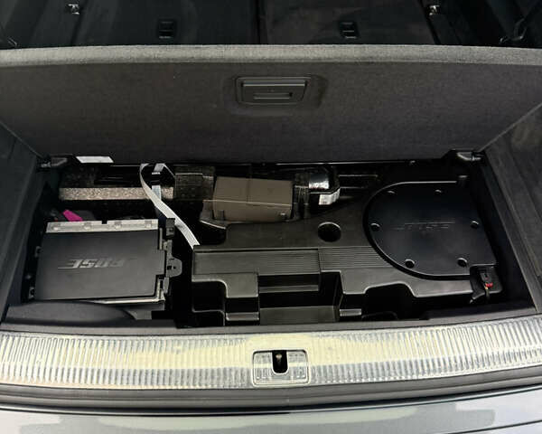 Синий Ауди Ку 7, объемом двигателя 3 л и пробегом 81 тыс. км за 31900 $, фото 31 на Automoto.ua