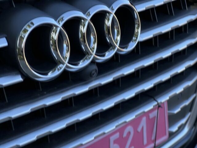 Синий Ауди Ку 7, объемом двигателя 3 л и пробегом 161 тыс. км за 26500 $, фото 2 на Automoto.ua