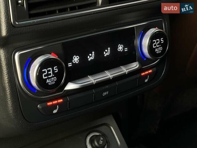 Синий Ауди Ку 7, объемом двигателя 3 л и пробегом 194 тыс. км за 27500 $, фото 26 на Automoto.ua