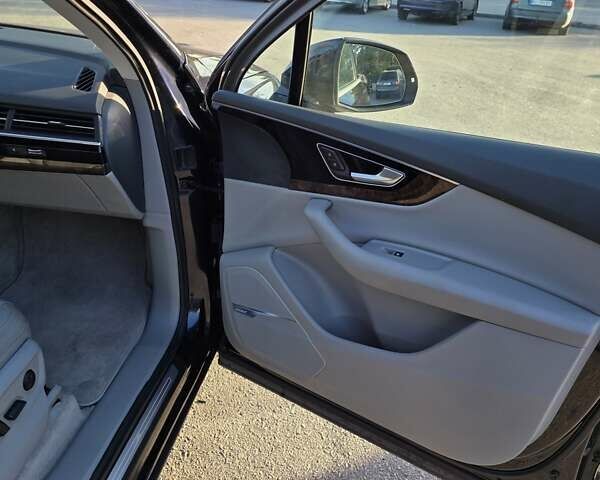 Синий Ауди Ку 7, объемом двигателя 3 л и пробегом 111 тыс. км за 31000 $, фото 28 на Automoto.ua