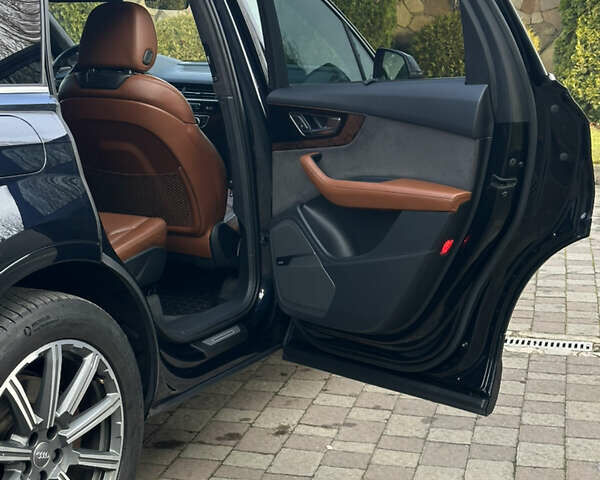 Синий Ауди Ку 7, объемом двигателя 3 л и пробегом 220 тыс. км за 25300 $, фото 52 на Automoto.ua