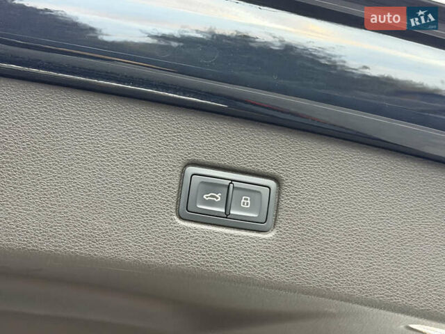 Синий Ауди Ку 7, объемом двигателя 3 л и пробегом 132 тыс. км за 33333 $, фото 9 на Automoto.ua