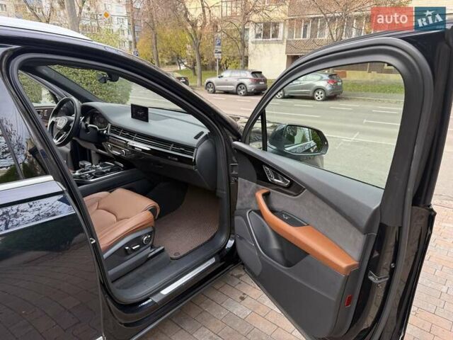 Синий Ауди Ку 7, объемом двигателя 2.97 л и пробегом 395 тыс. км за 26950 $, фото 28 на Automoto.ua