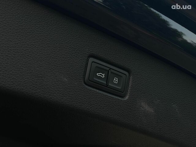 Синий Ауди Ку 7, объемом двигателя 3 л и пробегом 203 тыс. км за 41990 $, фото 39 на Automoto.ua