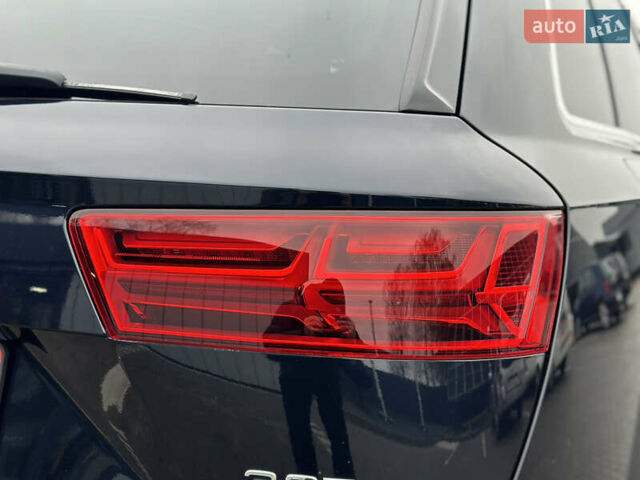 Синій Ауді Ку 7, об'ємом двигуна 3 л та пробігом 218 тис. км за 26500 $, фото 24 на Automoto.ua