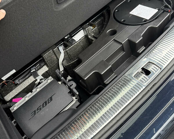 Синий Ауди Ку 7, объемом двигателя 3 л и пробегом 238 тыс. км за 24500 $, фото 11 на Automoto.ua