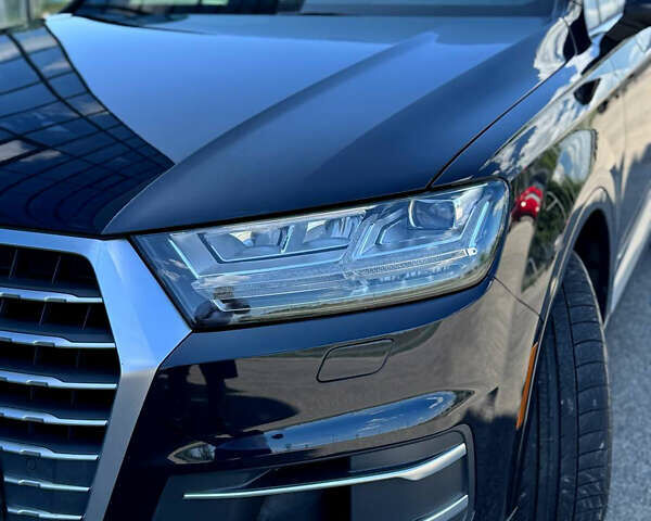 Синий Ауди Ку 7, объемом двигателя 3 л и пробегом 189 тыс. км за 32500 $, фото 2 на Automoto.ua