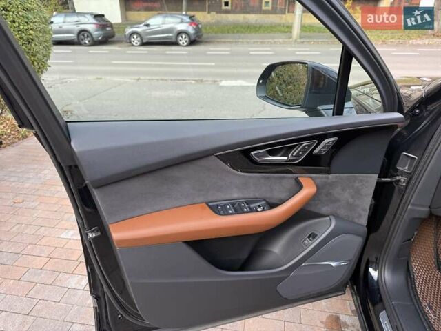 Синий Ауди Ку 7, объемом двигателя 2.97 л и пробегом 395 тыс. км за 26950 $, фото 39 на Automoto.ua