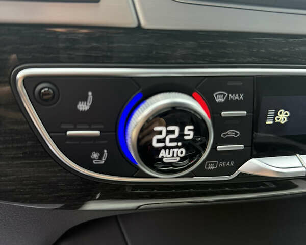 Синий Ауди Ку 7, объемом двигателя 3 л и пробегом 81 тыс. км за 31900 $, фото 22 на Automoto.ua