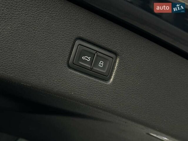 Синий Ауди Ку 7, объемом двигателя 3 л и пробегом 194 тыс. км за 27500 $, фото 20 на Automoto.ua