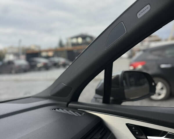 Синий Ауди Ку 7, объемом двигателя 3 л и пробегом 81 тыс. км за 31900 $, фото 25 на Automoto.ua