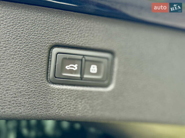 Синий Ауди Ку 7, объемом двигателя 3 л и пробегом 311 тыс. км за 36000 $, фото 23 на Automoto.ua