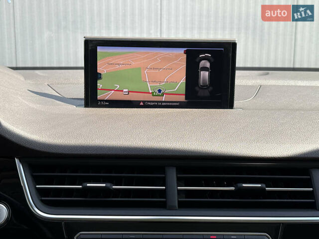 Синій Ауді Ку 7, об'ємом двигуна 3 л та пробігом 223 тис. км за 24600 $, фото 24 на Automoto.ua