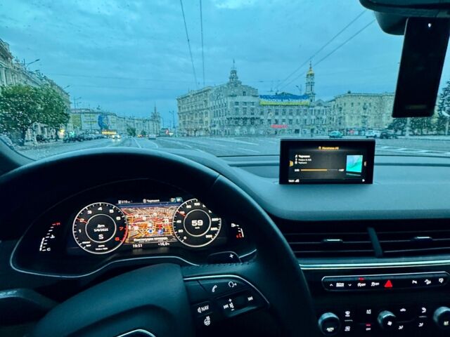 Синий Ауди Ку 7, объемом двигателя 2 л и пробегом 170 тыс. км за 25000 $, фото 17 на Automoto.ua