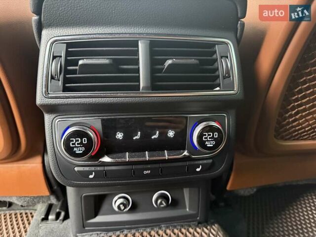 Синий Ауди Ку 7, объемом двигателя 2.97 л и пробегом 395 тыс. км за 26950 $, фото 27 на Automoto.ua