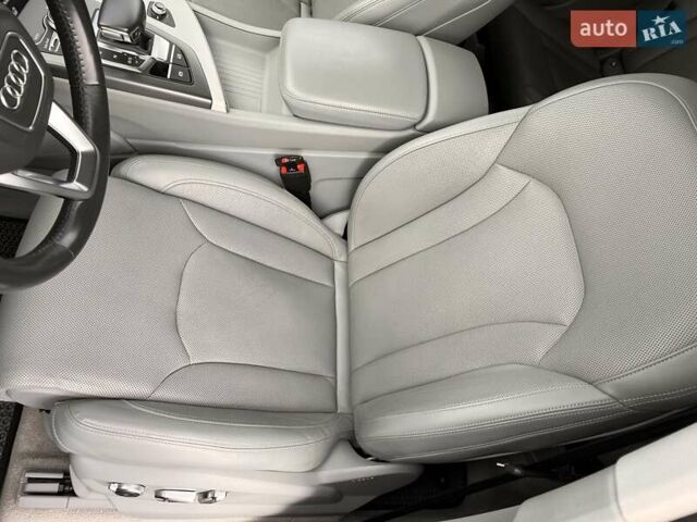 Синій Ауді Ку 7, об'ємом двигуна 3 л та пробігом 217 тис. км за 44000 $, фото 68 на Automoto.ua