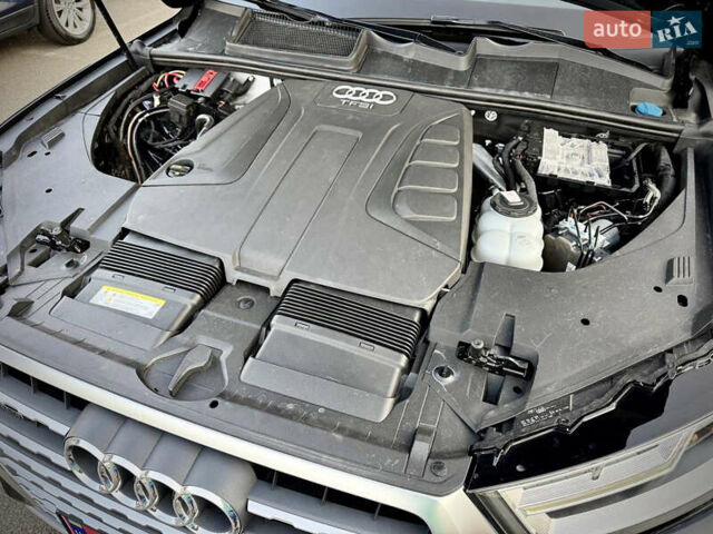 Ауди Ку 7 2018 в Киеве на Automoto.ua Синий Ауди Ку 7, объемом двигателя 2 л и пробегом 162 тыс. км за 25900 $, фото 43 на Automoto.ua