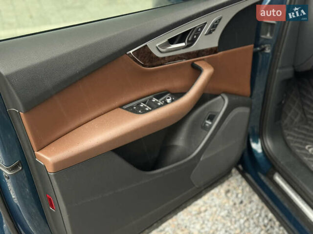 Синій Ауді Ку 7, об'ємом двигуна 1.98 л та пробігом 133 тис. км за 27900 $, фото 34 на Automoto.ua