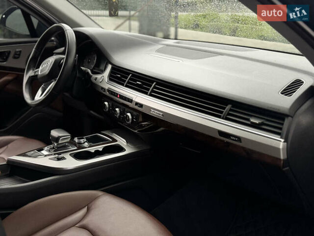 Синій Ауді Ку 7, об'ємом двигуна 1.98 л та пробігом 133 тис. км за 27900 $, фото 29 на Automoto.ua