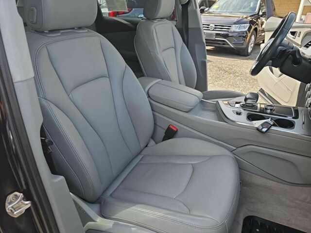 Синий Ауди Ку 7, объемом двигателя 2 л и пробегом 157 тыс. км за 19000 $, фото 6 на Automoto.ua