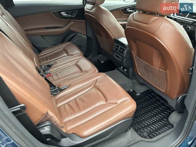 Синій Ауді Ку 7, об'ємом двигуна 3 л та пробігом 158 тис. км за 26800 $, фото 23 на Automoto.ua