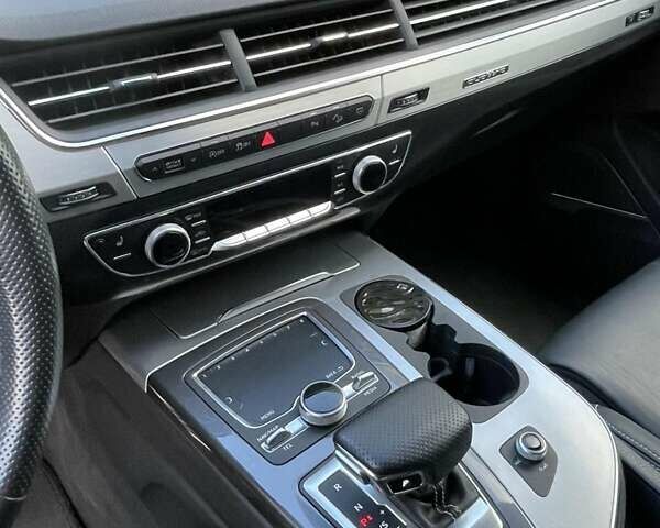 Синій Ауді Ку 7, об'ємом двигуна 2.97 л та пробігом 200 тис. км за 45300 $, фото 10 на Automoto.ua